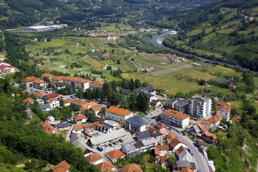 Hotel Komovi Andrijevica Esterno foto